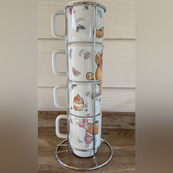 Winnie Pooh and Friends STACKED MUGS FESTIVE TOWER w/STAND - Picture 2 of 5